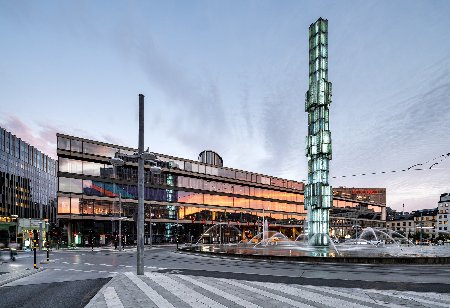 The cultural house at Sergels square with an obelisk and fountain.