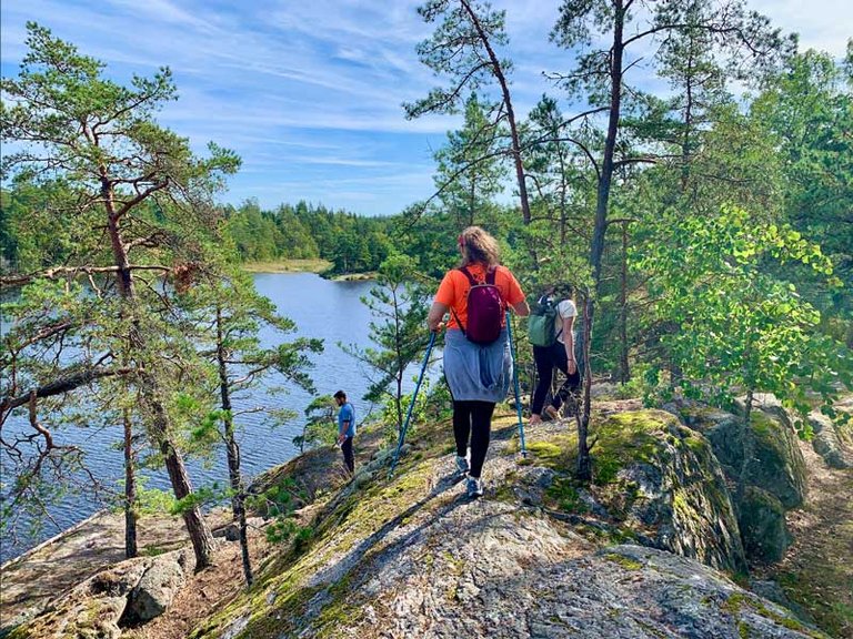 A group on a hiking tour