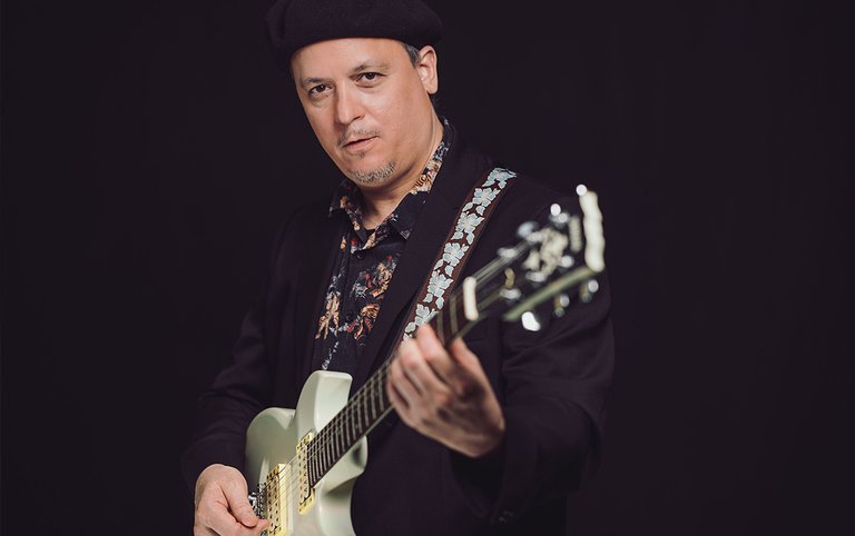 Web_Kurt_Rosenwinkel.jpg