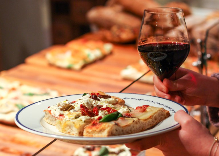 wineoclock-pizza-wine-aperitivo-7.jpg